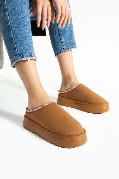 Moda Devrin Tan Suede Thick Sole Slippers with Wool Inside
