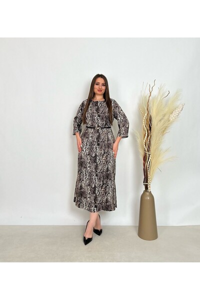 DE WHITES Plus Size Side Slit Belted Dress