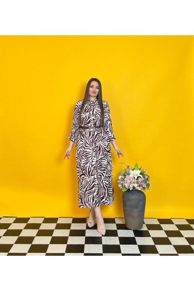 DE WHITES Plus size shirt collar front buttoned belted dress