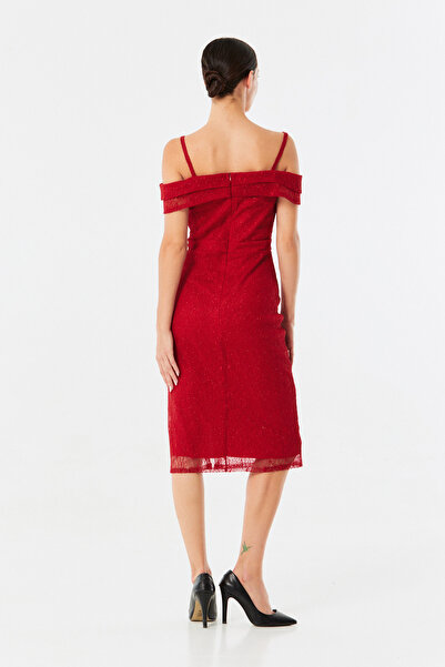 Lakshmi Red lace evening dress with sparkling reflections, short side slit, size S