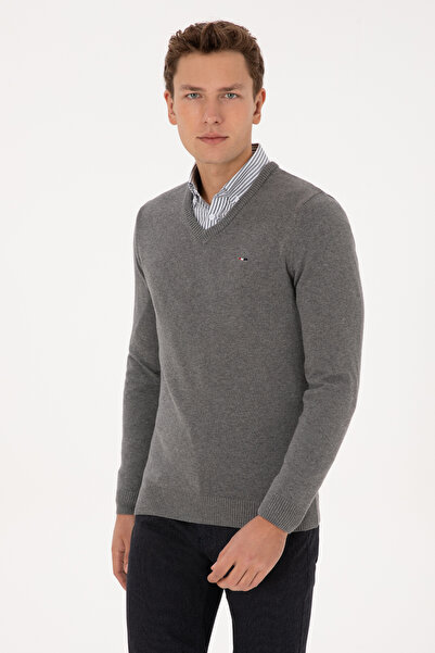 U.S. Polo Assn. Men's Slim Fit V-Neck Gray Melange Basic Sweater 50313668-Vr086