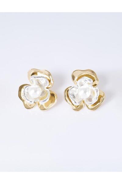 Kayra Pearl Detailed Earrings Gold
