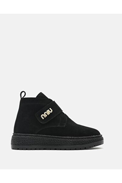 Butik أحذية نوبل من الجلد الطبيعي والجلد المدبوغ للنساء