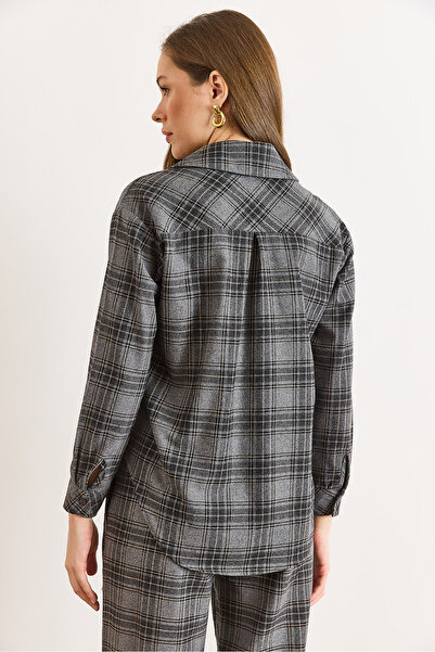 Olalook Women's Gray Pocket Plaid Boyfriend Winter Shirt Gml-19001401