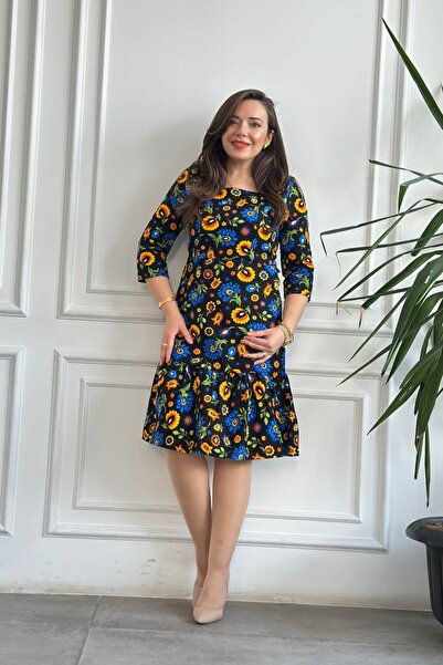 Yağmur Butik Rochie din flanel cu guler pătrat și volane la tivul fustei