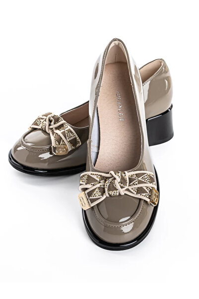 advancer F30 Khaki Chunky Heel Shoes