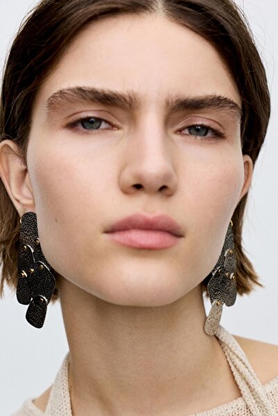 Pull & Bear Metalik Plakalı Küpe