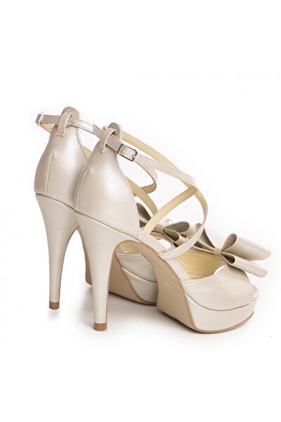 Vanilla Days Manila Mistic Ivory Sandals with Bow, Premium Leather, 10cm Thin Heel