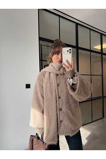 BB Bensu Buyruk FULARLI PELUŞ KISA KABAN