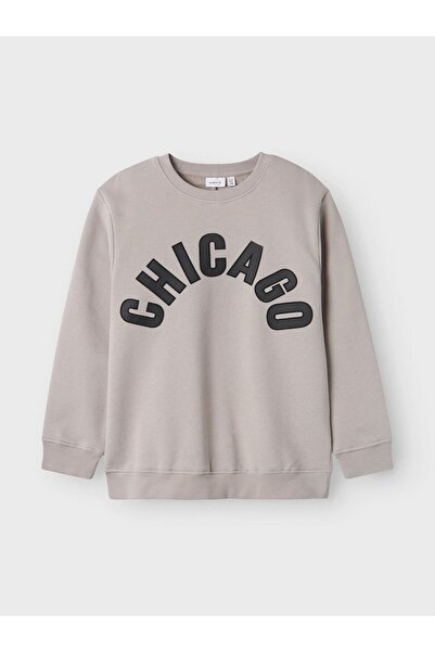 name ıt Boy's Sweatshirt