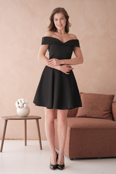 WOMAN VISION Schwarzes Damenkleid aus Scuba-Stoff 019