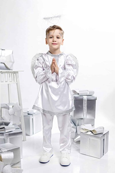 Andreeatex Costum de Serbare Îngeraș pentru băieței, 4 piese, din satin alb, cu aripi și coroniță incluse