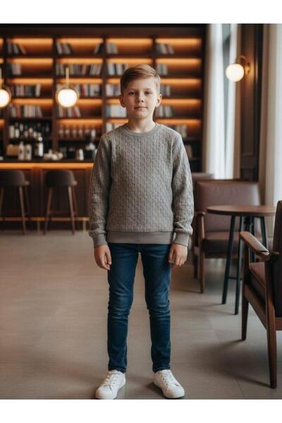 Zekids Boy's Textured Fabric Sweater