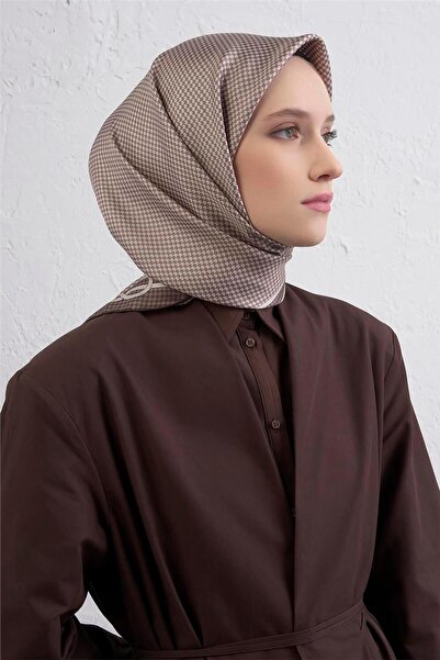Armine Klasik Desenli Saf İpek Twill Eşarp 9404D 05