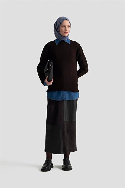 Armine Fırfır Detaylı Kazak 25KD7007 Siyah