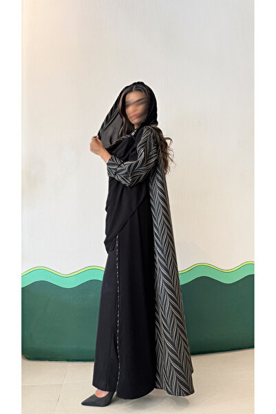 AYA - MW1715 - Abaya with two fabrics: Indonesian ceramic front and Indian jacquard back