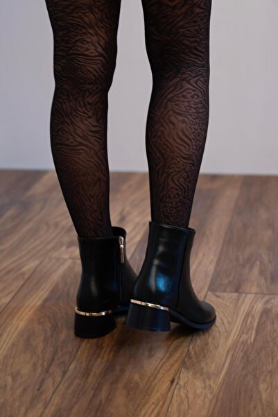 sovrana Gold Detailed Short Boots Black