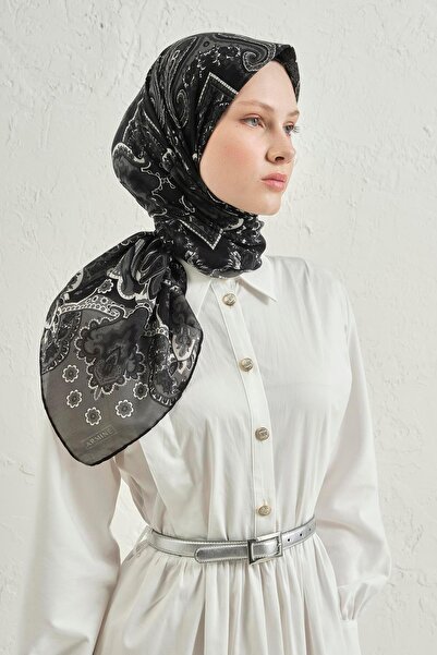 Armine Eșarfă cu flori 48 03