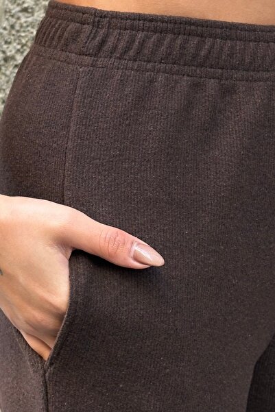 New Now Elastic Waist Jogger Pants with Adjustable Legs