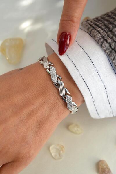 Sacce Scarves&Accessories Zircon Stone Silver Color Cross Model Durable Bracelet