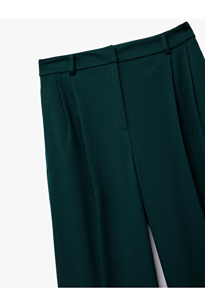 Koton X Melis Ağazat - Pleated Pocketed Loose Straight Leg Fabric Trousers