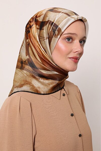 Levidor Wavy Tie-Dye Pattern Sparkling Crystal Scarf