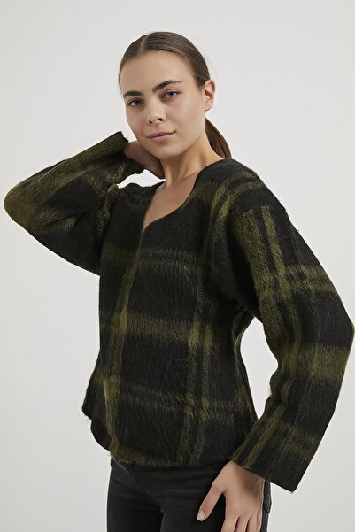 Arma Life Armalife 4796 V-Neck Plaid Casual Knitwear Women's Sweater