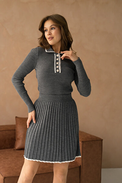 Park Karon Women's Polo Neck Button Detail Sweater Skirt Double Knitwear Set