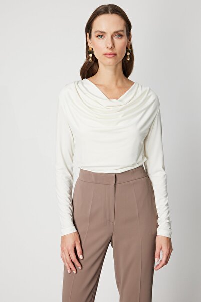 ON Yanları Büzgülü Degaje Yaka Bluz