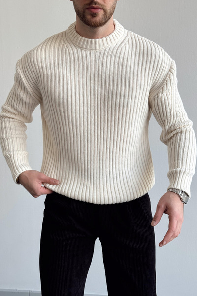 Tarz Cool Men's Black Corded Fabric Knitted Regular Sweater