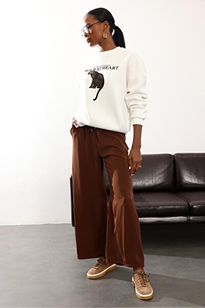 5in1Canpolat White Velvet Panther Embroidered Sh Fleece-Lined Sweatshirt 01074