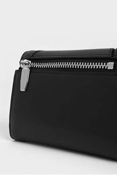 Generic CHARLES & KEITH Nasrin Geometric Wallet for Women