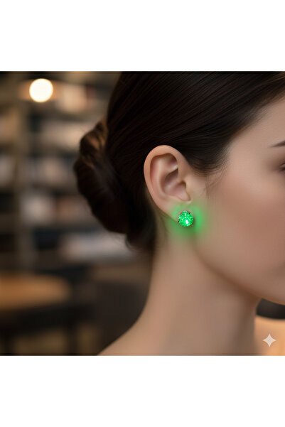 Generic LED Flashing Color-Changing Stud Earrings (Pair of 2 Green)