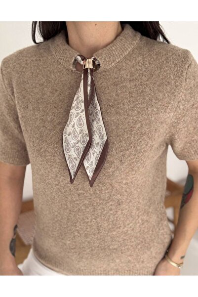 Noa Noa Soft Textured Short Sleeve Knit Sweater with Scarf