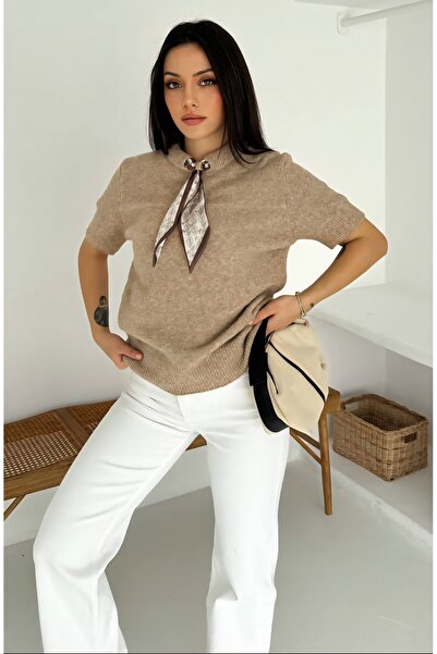 Noa Noa Soft Textured Short Sleeve Knit Sweater with Scarf