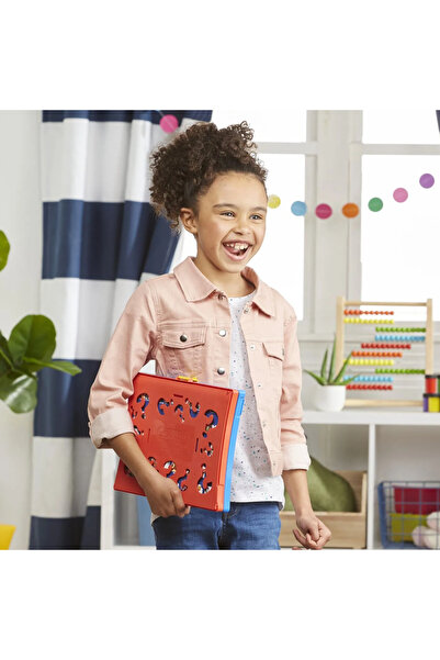 Hasbro Επιτραπέζιο παιχνίδι Guess Who?, Hasbro, 2 παίκτες, ηλικίες 6+