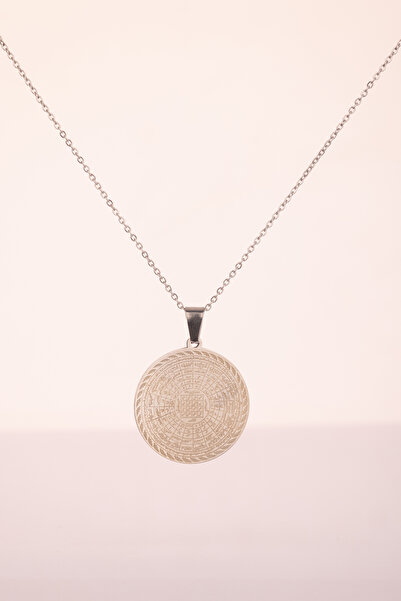 AYDESİA قلادة فضية اللون من الفولاذ المقاوم للصدأ مع كتابة 'العذراء إسما'، لا...