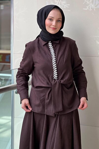 Ghisa Nubuck Shirt Skirt Set with Stone Embellished Tie Model on the Front