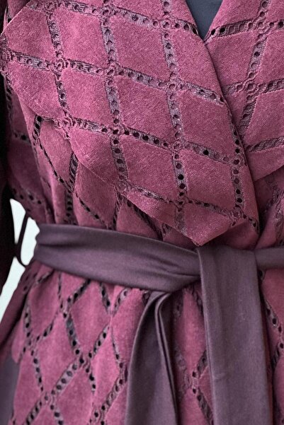 Ghisa Double-Breasted Yaka Baklava Pattern Belted Cap