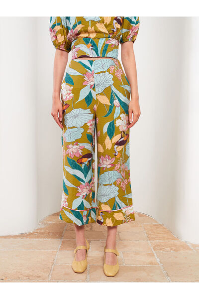 LC Waikiki Mixed High Waist Standard Fit Floral Women's Capri