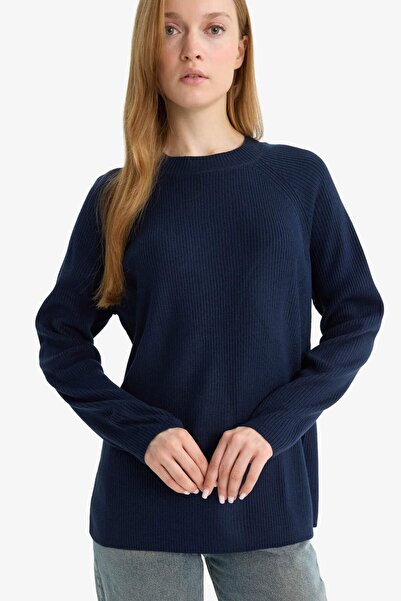 DeFacto Regular Fit Crew Neck Basic Plain Knitwear Sweater D6911Ax25Wn