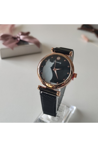 Airmag Women's watch with cat on the dial, metal bracelet with magnetic closure, quartz