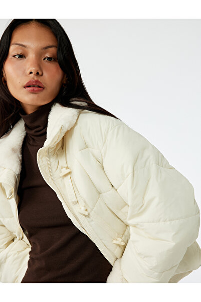 Koton Long Sleeve Faux Fur Collar Zipper Pocket Quilted Jacket