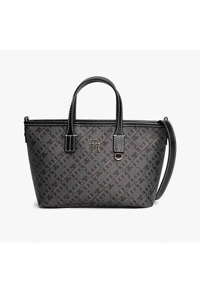 Tommy Hilfiger Women's Black Shoulder Bag (Aw0Aw17717-Bds)