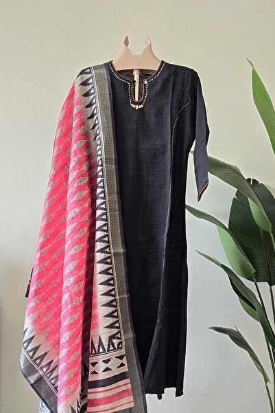 THUGFIT BLACK SALWAR SUIT WITH RUSSIAN SILK DUPETA