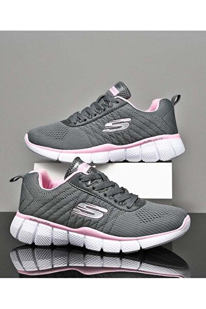 Generic Couple Mesh Flying Woven Track Sports Shoes