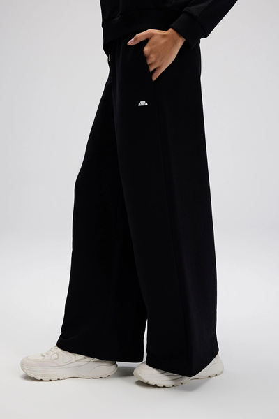 Ellesse Cotton Relaxed Fit Regular Waist Wide Leg Sweatpants Sweatpants Ef528