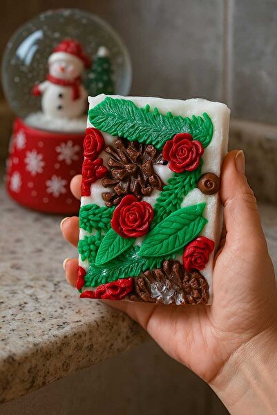 SOO SOAP Handmade Gift Decorative Soap Slic with Winter Garden Theme, Christmas Gift