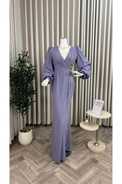 Dar Tulip A luxurious dress for special occasions and weddings