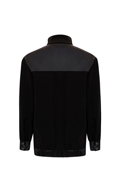 Exquise Stone Embroidered Black Knitted Regular Jacket